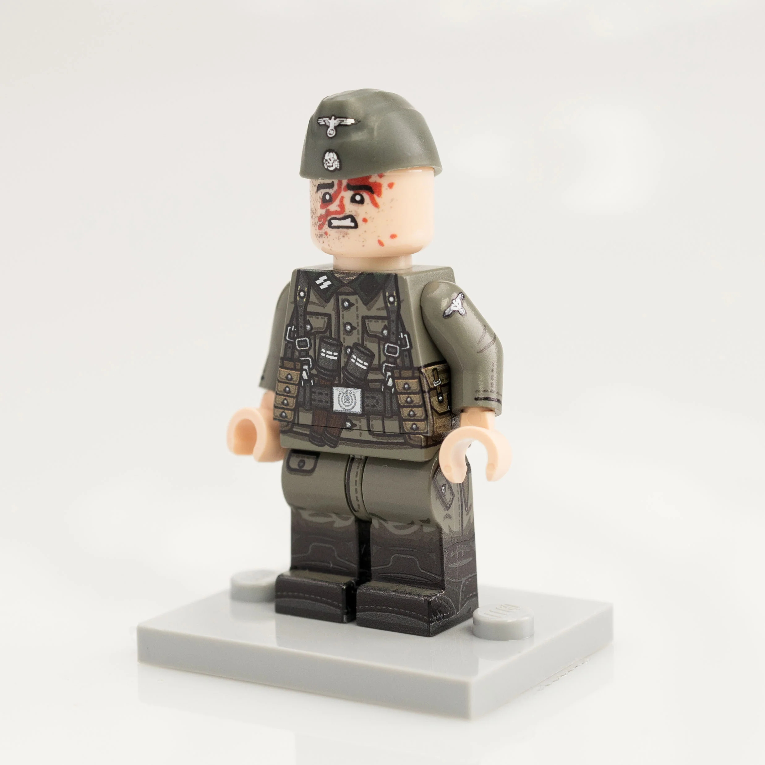 Old Grey German Minifigure #42