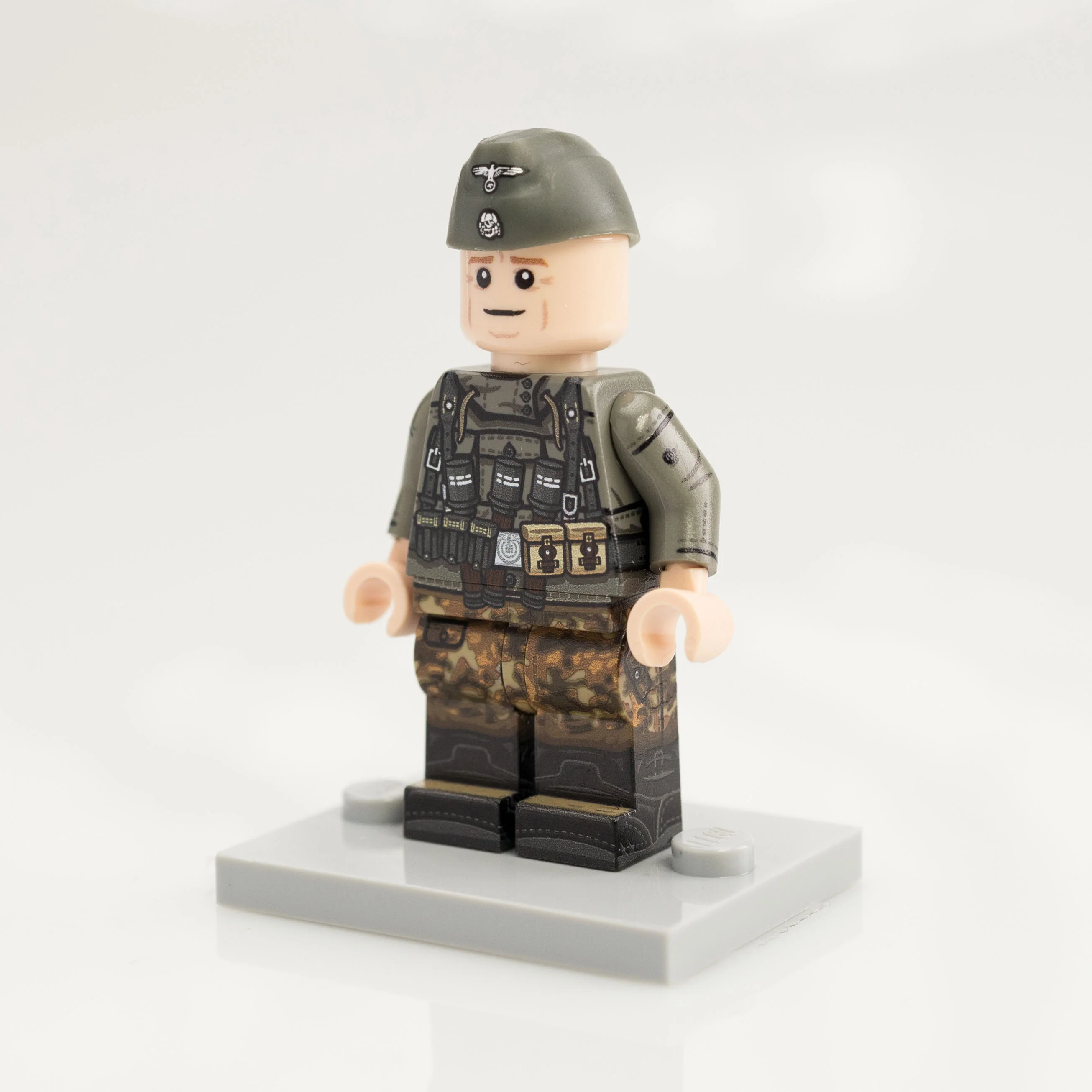 Old Grey German Minifigure #69