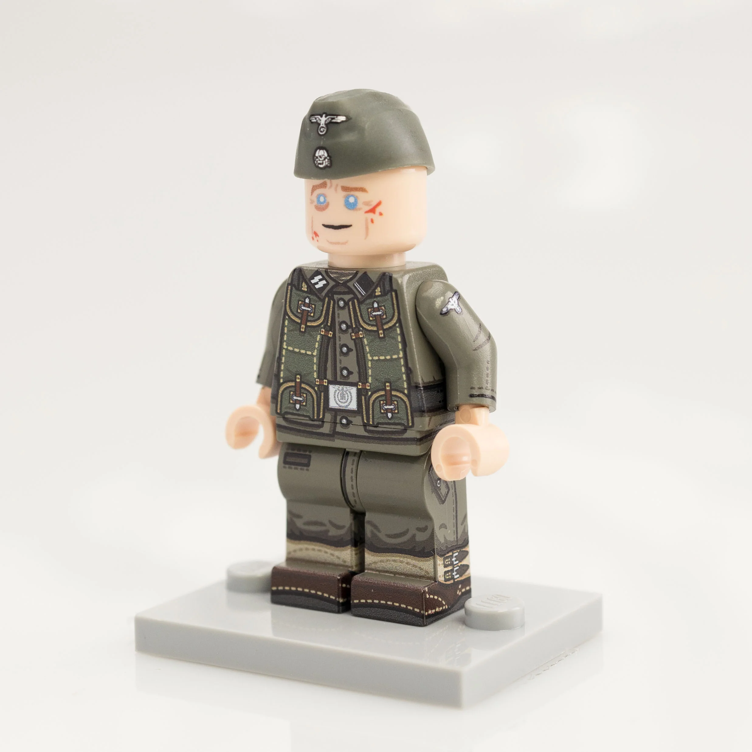 Old Grey German Minifigure #28
